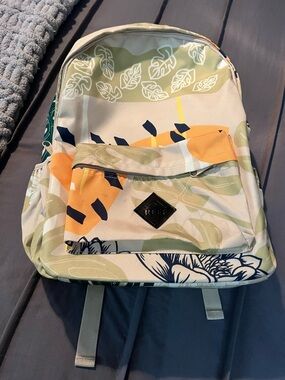 Reef Hawaiian Themed Leaf & Floral Backpack